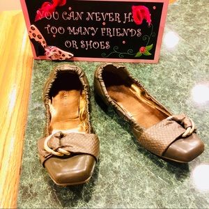 Ellen Tracy Shoes size 8M Chocolate Brown, Flats
